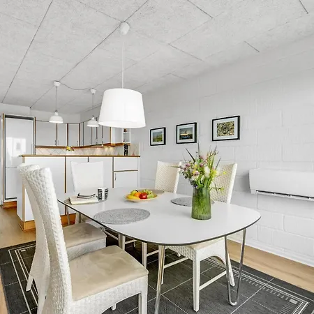 Apartment Two-bedroom Norre Nebel With Sea View 04