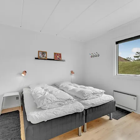 Two-bedroom Norre Nebel With Sea View 04